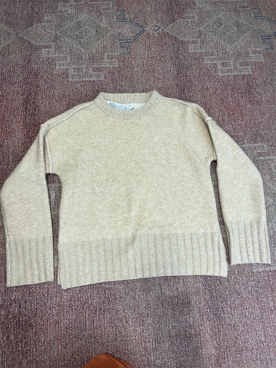 Haute Hippie Sweaters - Haute hippie cream ribbed trim crew neck like new size large